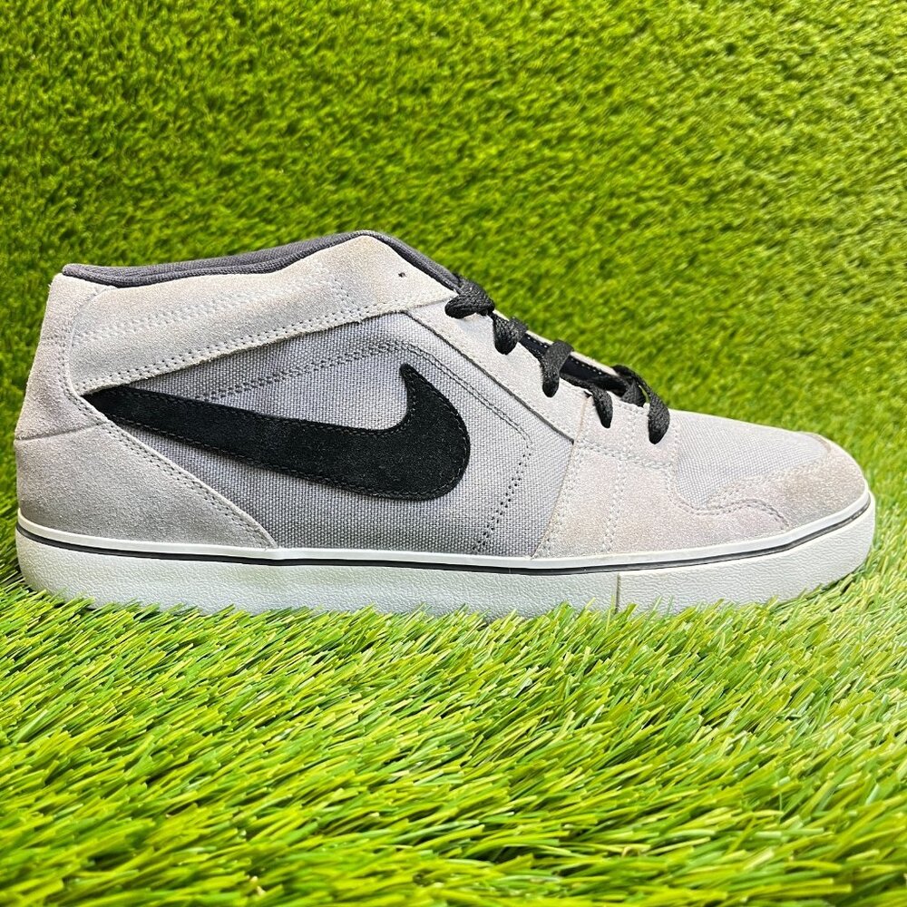 Nike Ruckus Mid LR Mens Size 13 Gray Black White Walking Running Shoes Sneakers